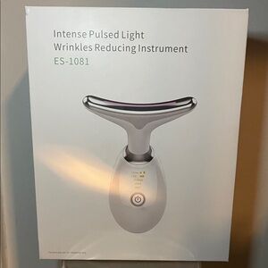 ES-1081 Intense Pulsed Light Wrinkles Reducing Instrument - Silver